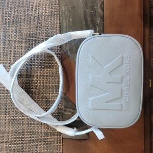 Michael kors jet set pale blue medium oval Camara Crossbody